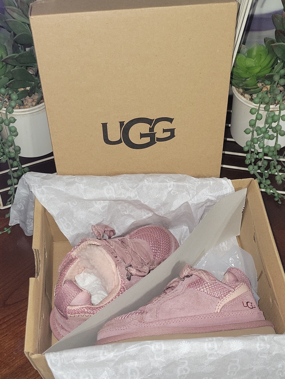 UGG Kids Pink Suede Lace-Up Booties